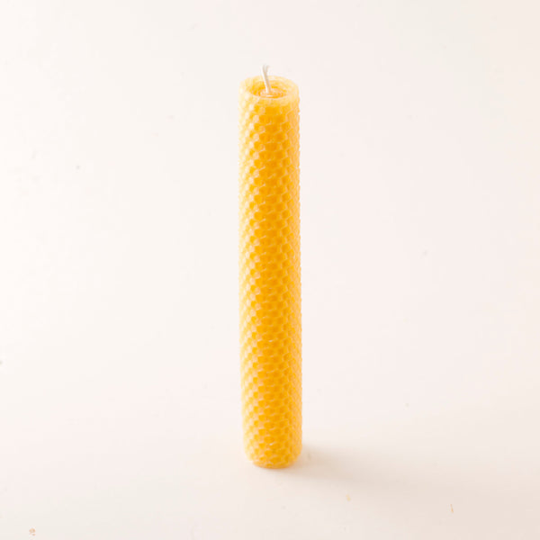 BEESWAX CANDLE - SIZE 2